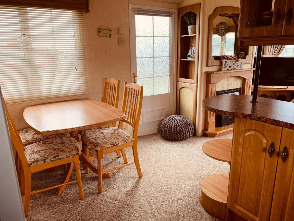 157 Amour Caravan Tywyn Esterno foto