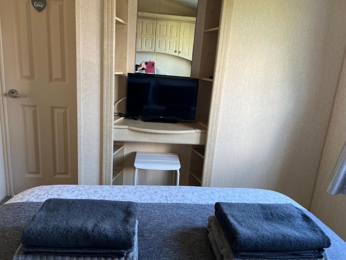 157 Amour Caravan Tywyn Esterno foto